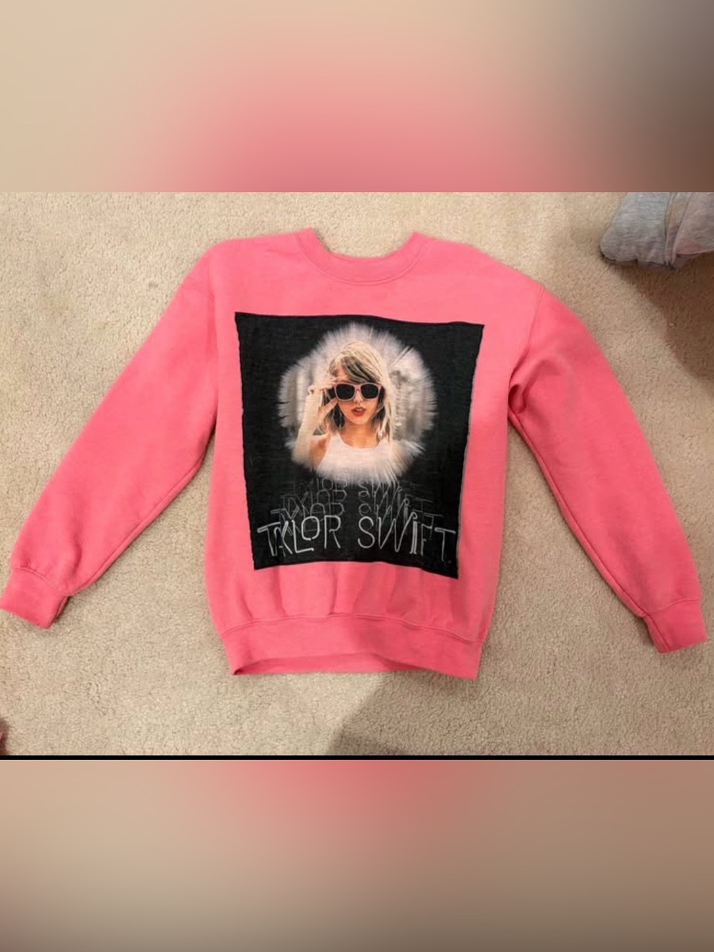 Girls Taylor Swift Sweatshirt - youth medium